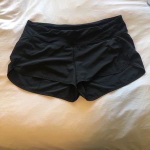 Lululemon black shorts
